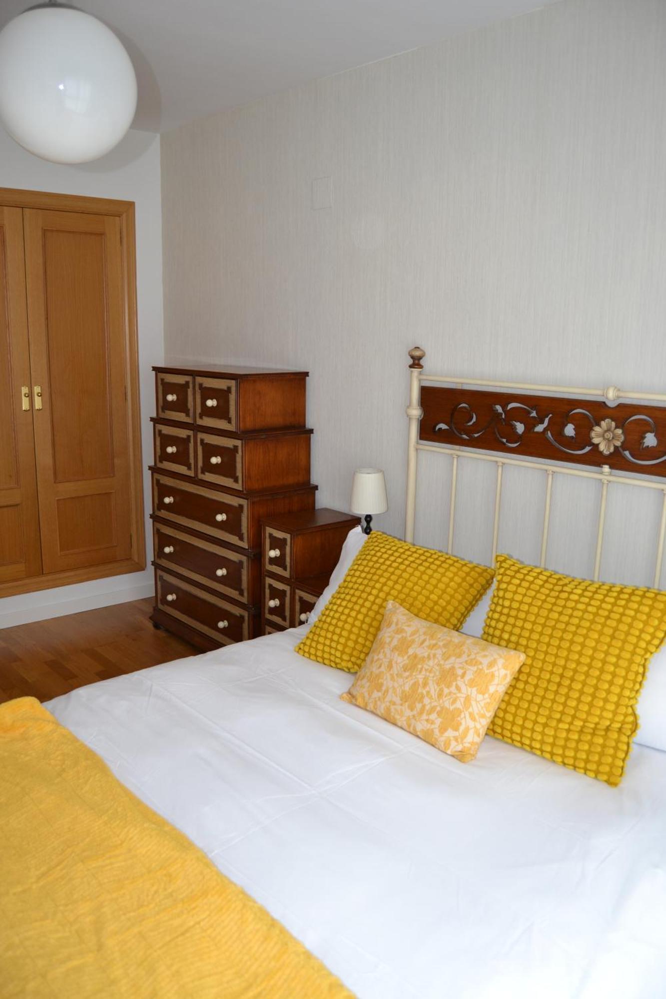 Ventanal De Saras Petfriendly Garaje Trastero Y Chimenea - Arafita Apartamentos بانتيكوسا المظهر الخارجي الصورة
