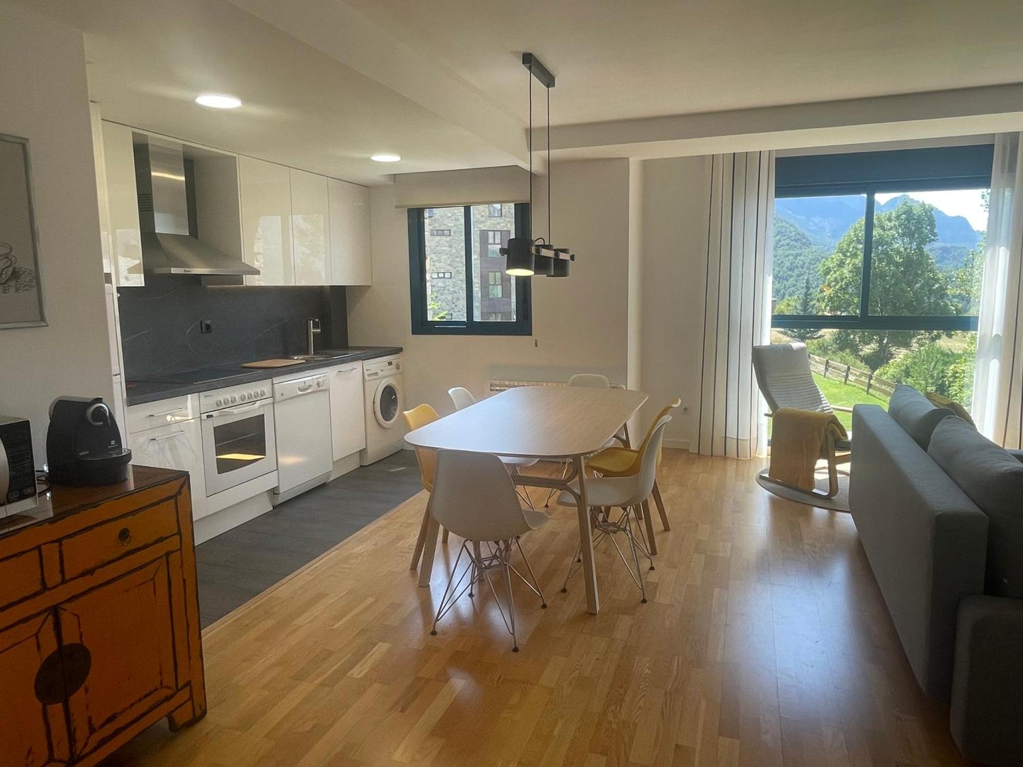 Ventanal De Saras Petfriendly Garaje Trastero Y Chimenea - Arafita Apartamentos بانتيكوسا المظهر الخارجي الصورة