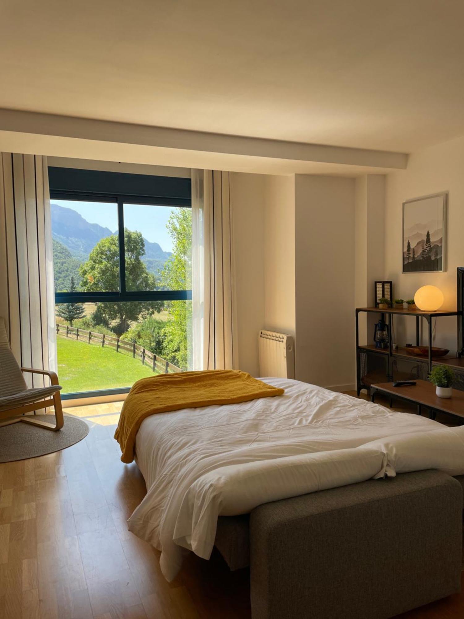 Ventanal De Saras Petfriendly Garaje Trastero Y Chimenea - Arafita Apartamentos بانتيكوسا المظهر الخارجي الصورة
